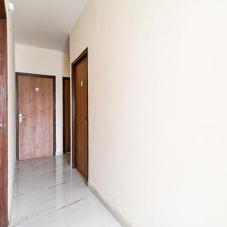 Hotel O Atithya Inn Колката Екстериор снимка