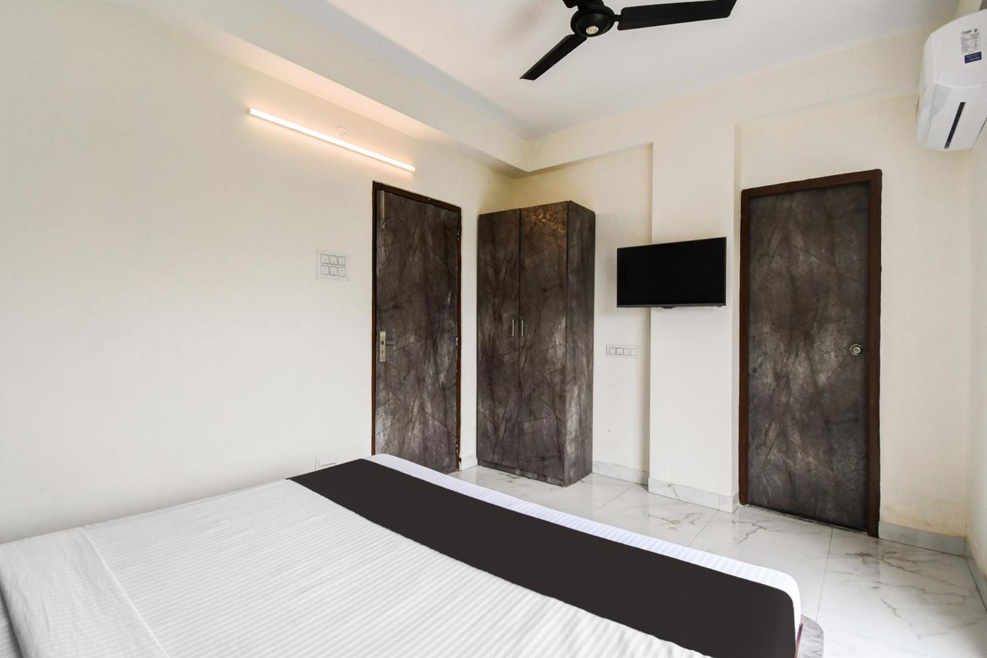 Hotel O Atithya Inn Колката Екстериор снимка