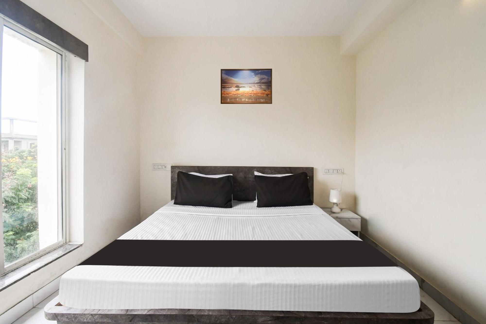Hotel O Atithya Inn Колката Екстериор снимка
